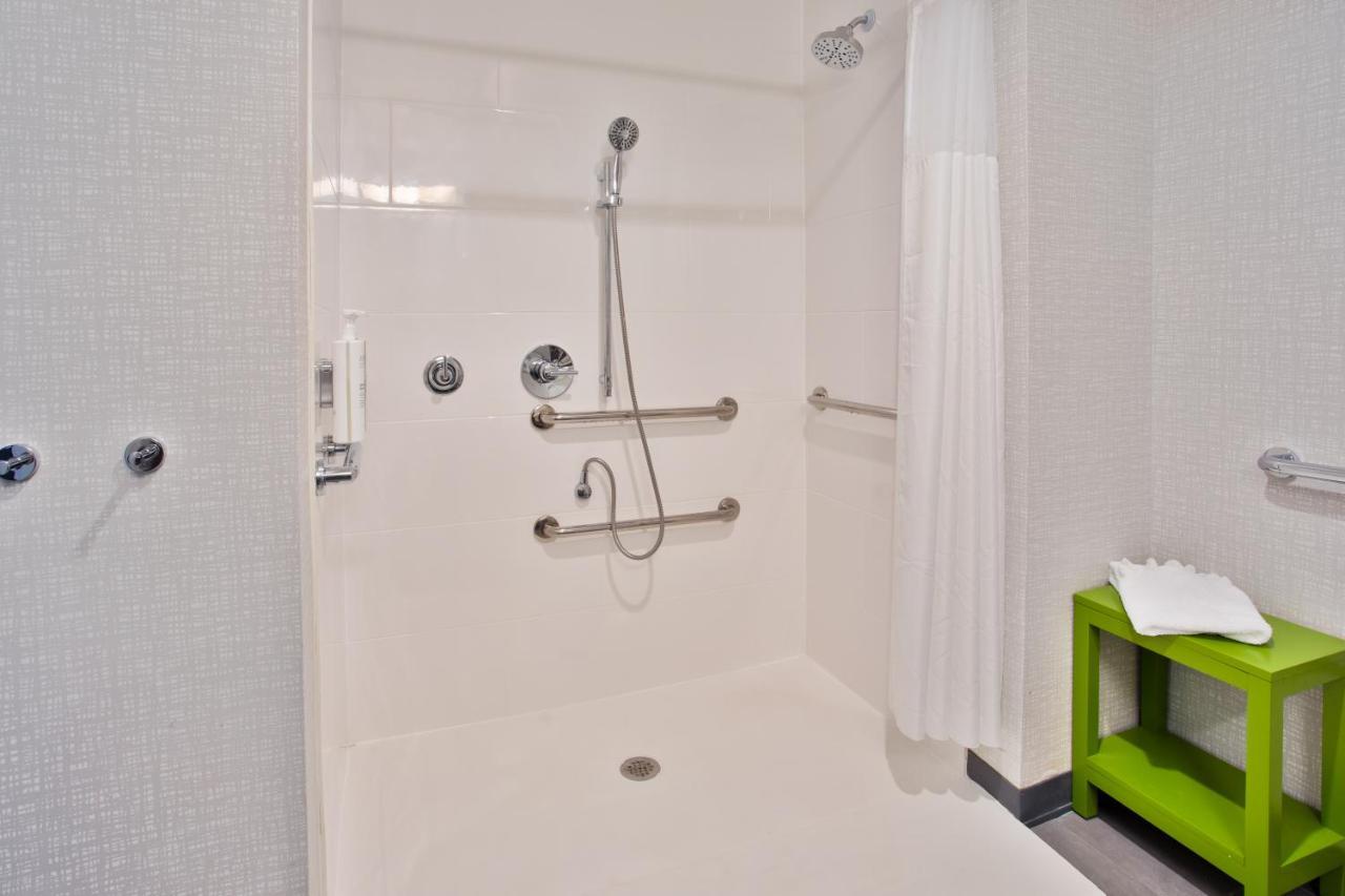 Hampton Inn Paris, Tn Экстерьер фото