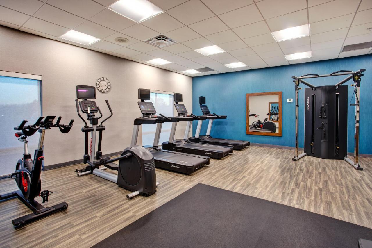 Hampton Inn Paris, Tn Экстерьер фото